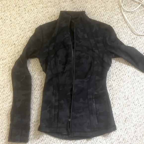 lululemon athletica Tops - Lululemon Black Camo Define Jacket